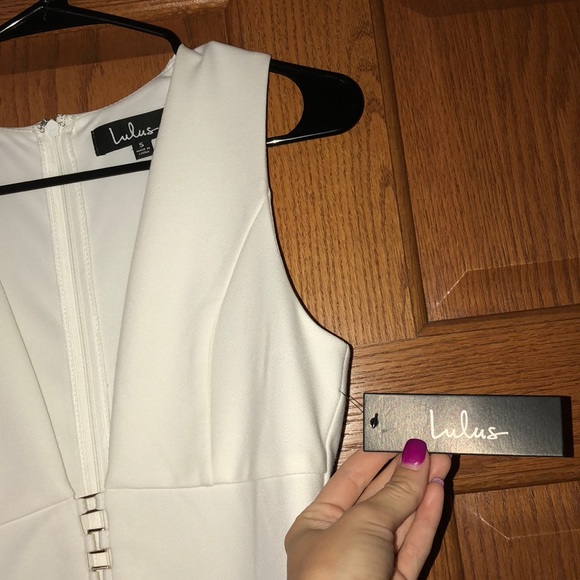 White Lulus Dress— new with tags - Picture 3 of 4